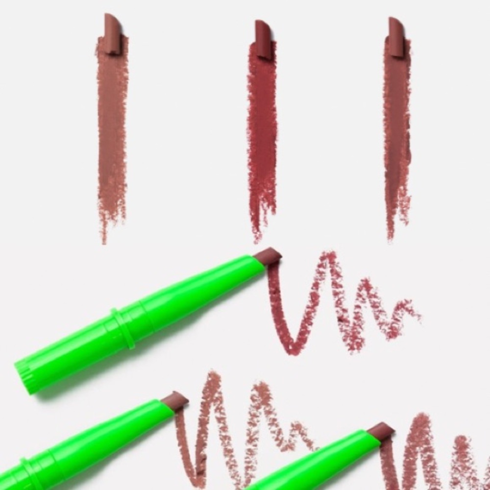 Flyte70 3-Piece Set Chiseled Lip Conditioning & Sculpting Lip Shapers New in Box - Picture 4 of 8